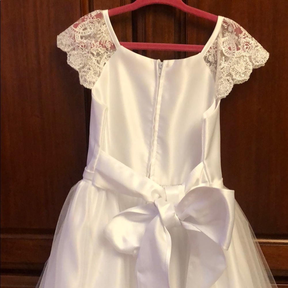 Girls First Communion dress. - Picture 4 of 4